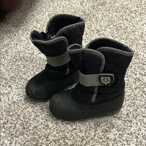Kamik Kids Black and Gray Snow Boots